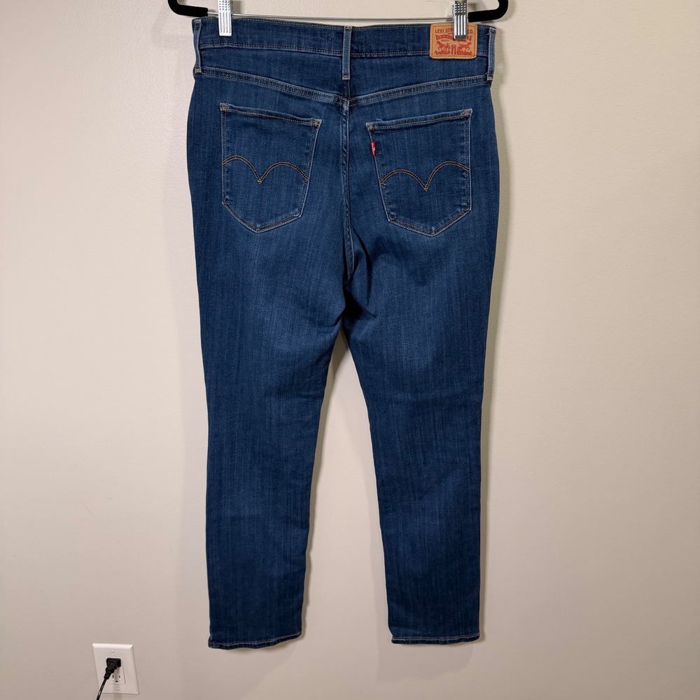 Levi's 724 High Rise Straight Denim Blue Jeans (32x30) Classic Clean Dark Wash - Picture 10 of 15